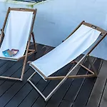 Intimate Downtown With Terrace - D Apartamento *