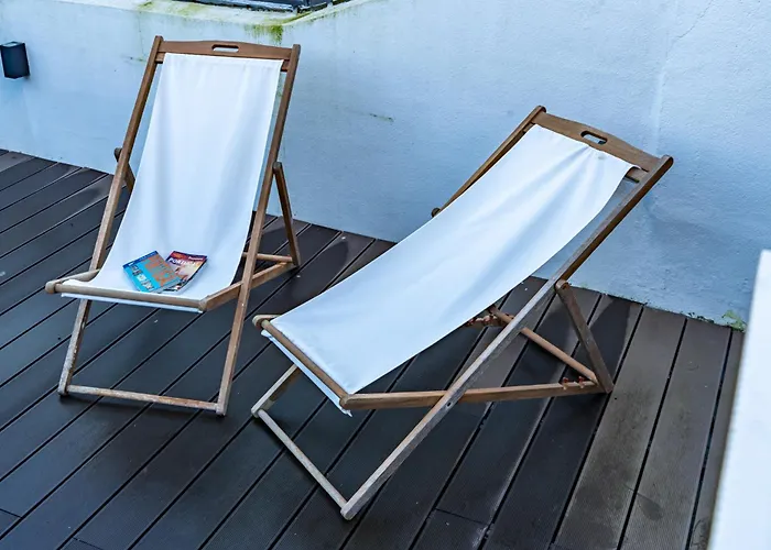 Intimate Downtown With Terrace - D Appartamento *